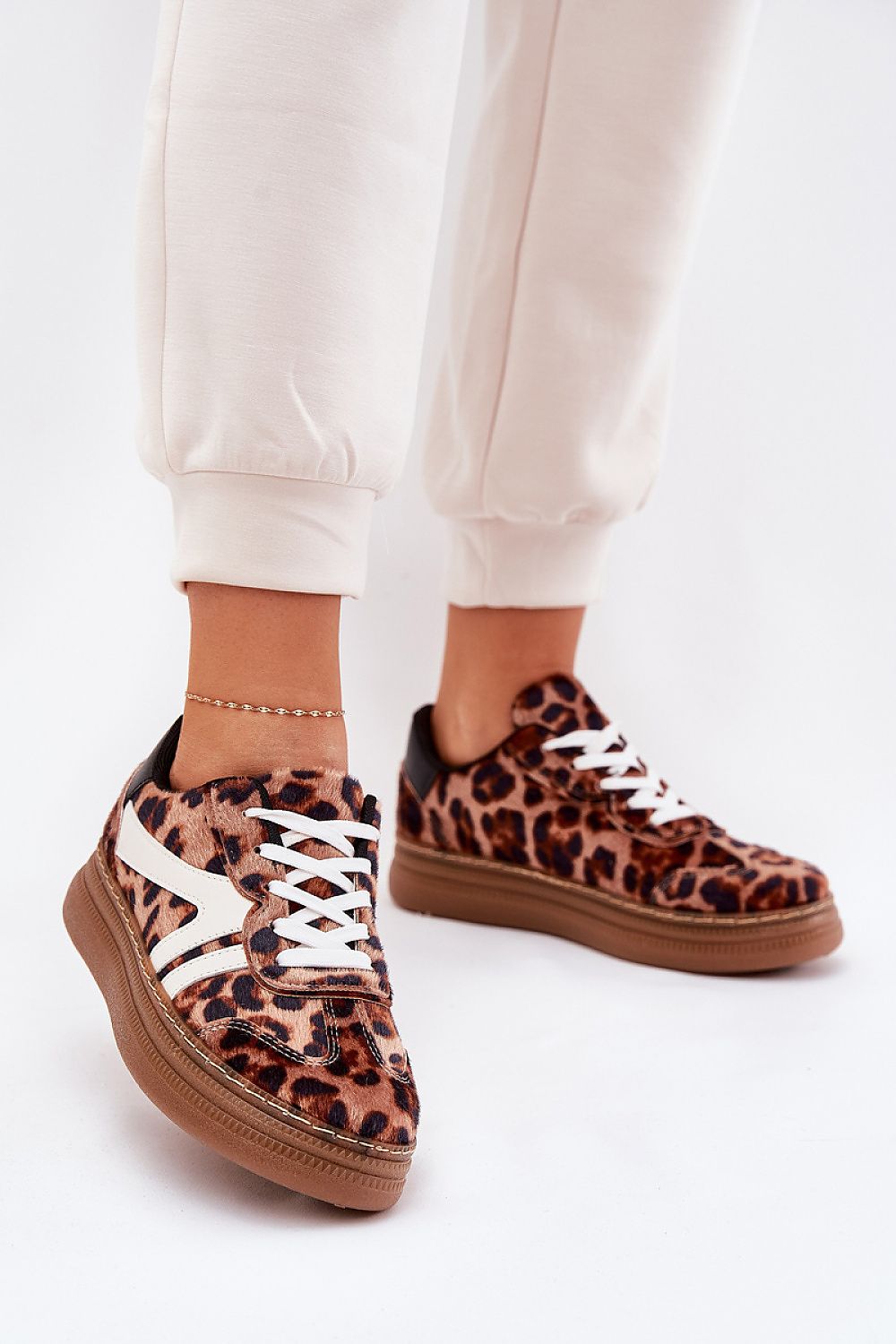 Chaussures de sport model 211004 Step in style