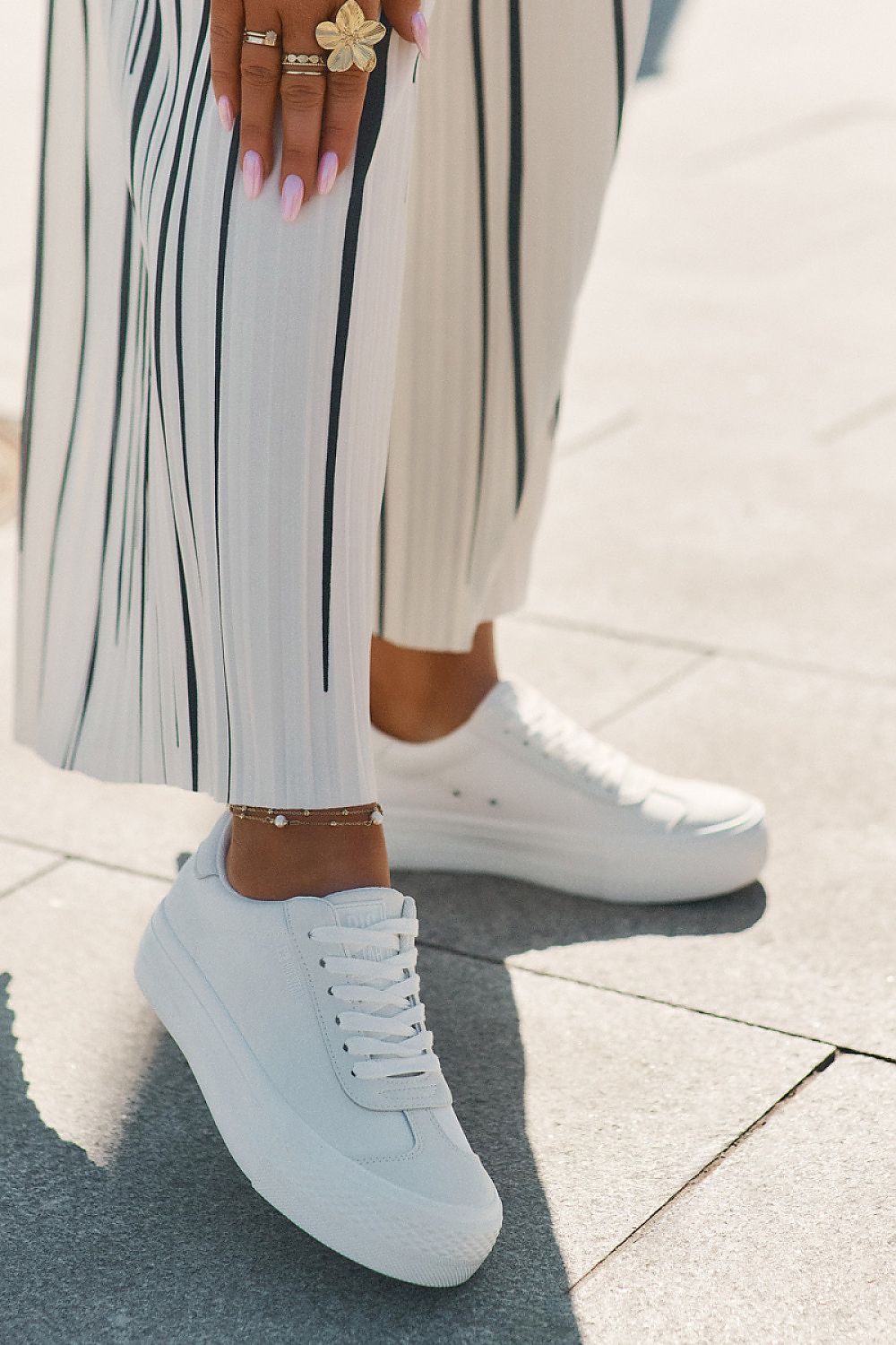 Baskets model 212724 Step in style