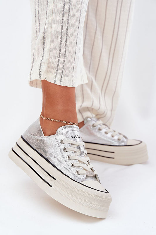 Baskets model 212730 Step in style