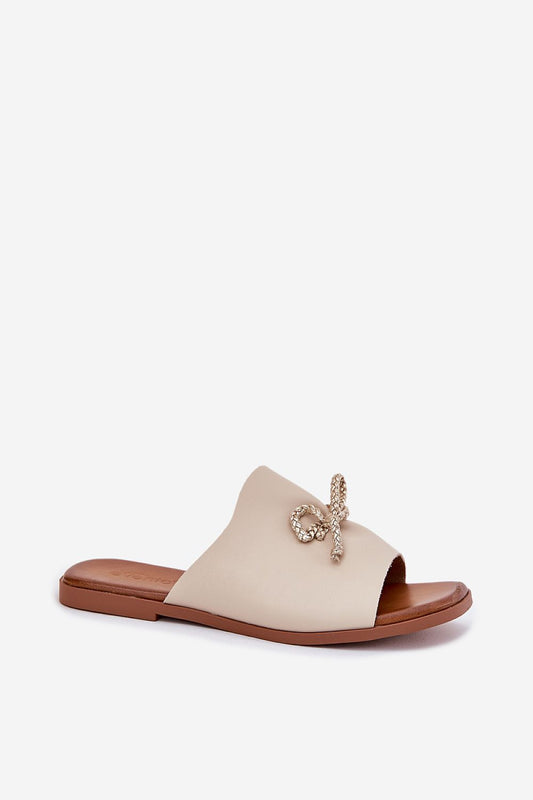 Clacquettes model 214377 Step in style