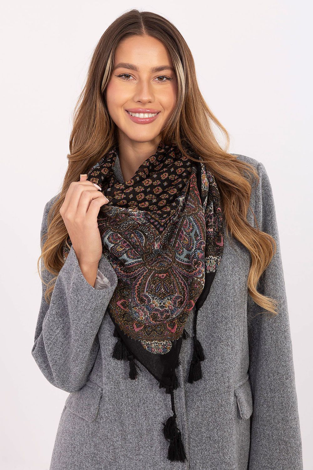 Foulard model 223051 AT - Nainette.fr