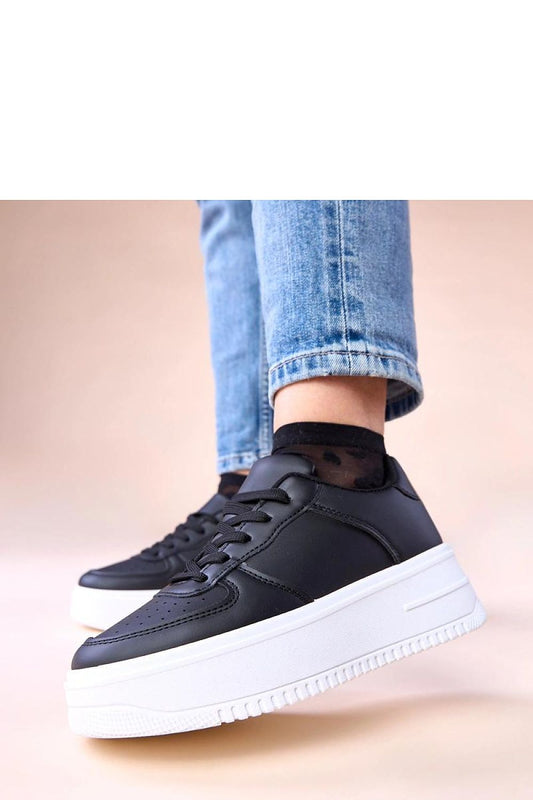 Chaussures de sport model 223145 Solea - Nainette.fr