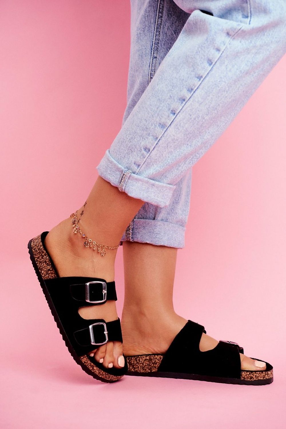 Clacquettes model 180690 Step in style