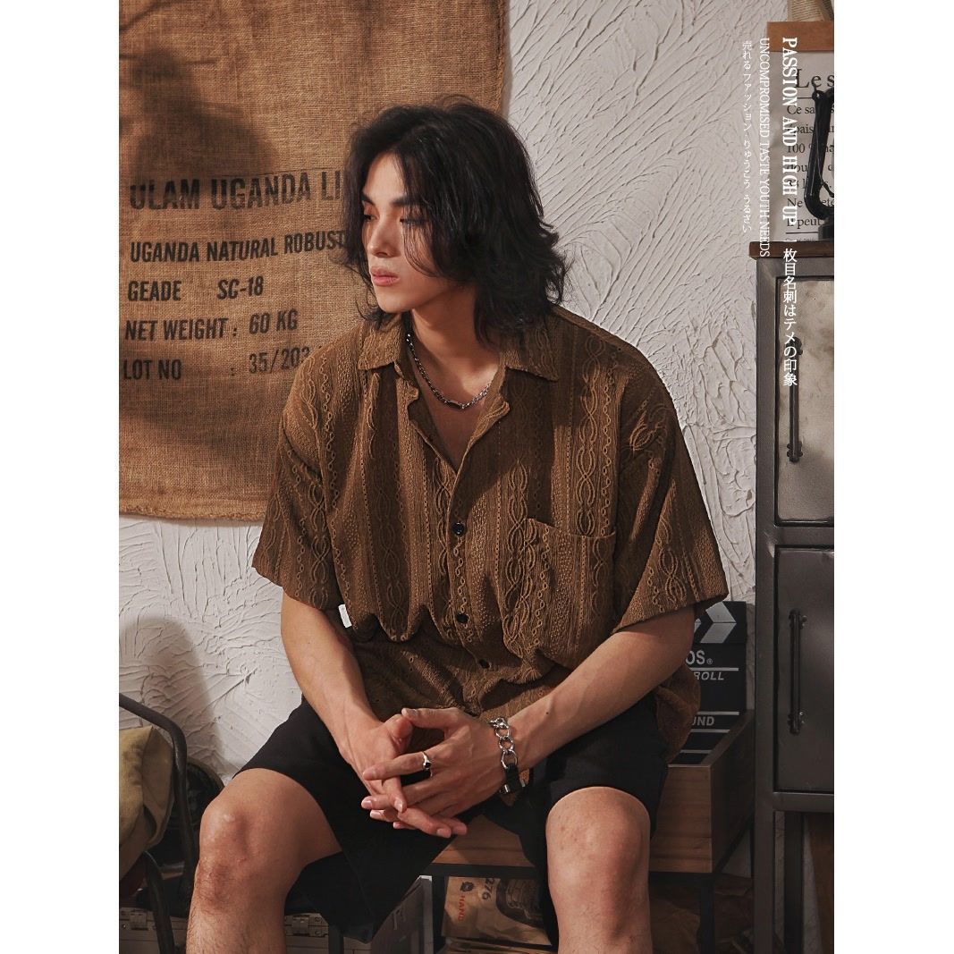 Chemise à manches courtes ajourée au design rétro pour homme