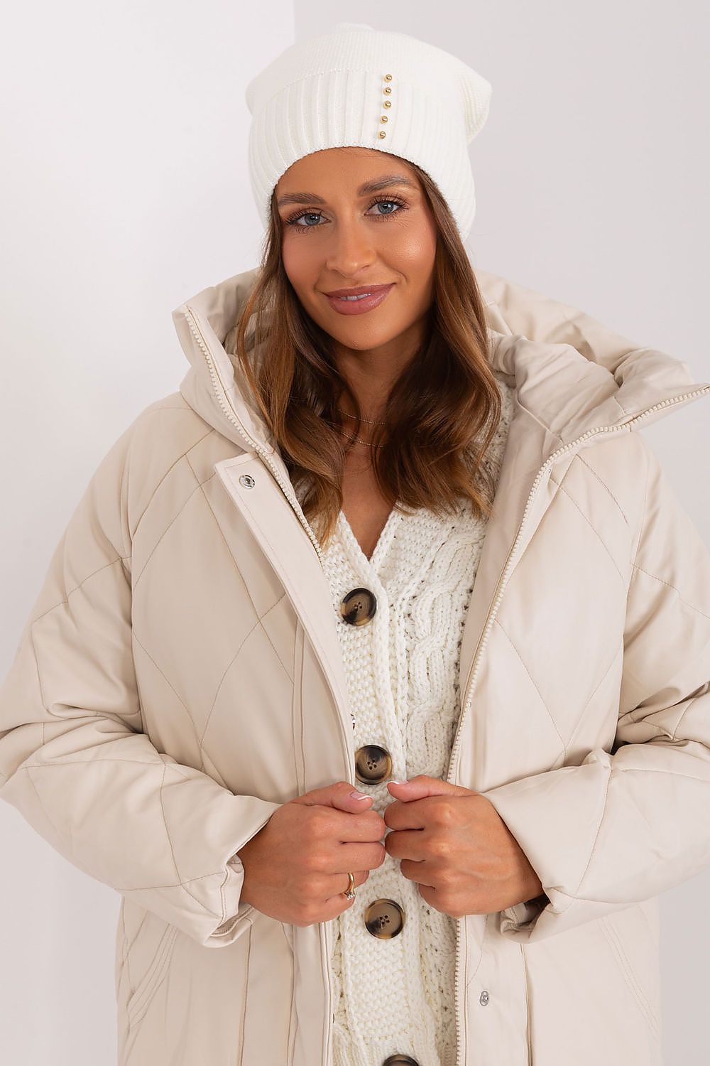  Bonnet model 187434 Rue Paris 