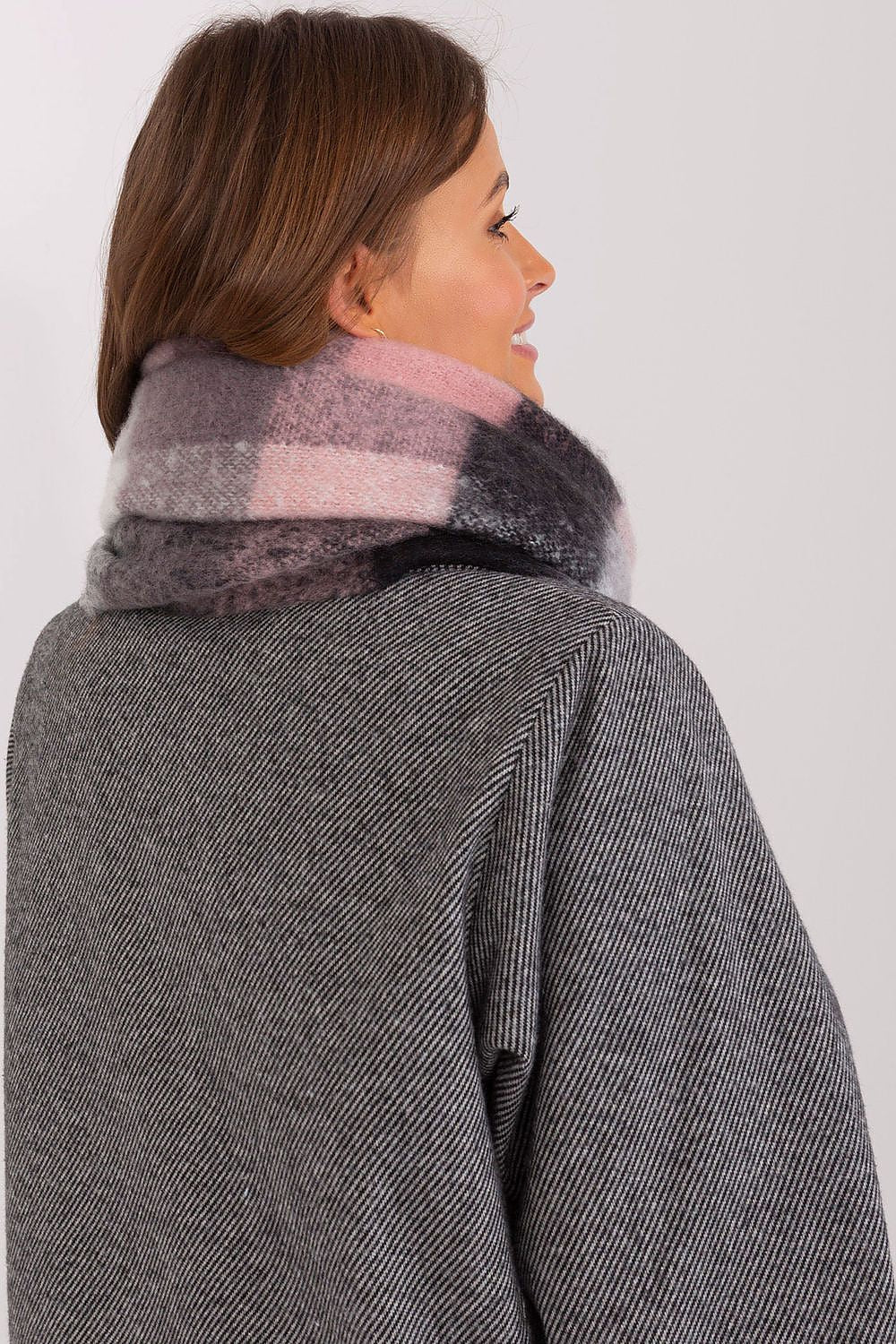  Châle model 191711 AT 