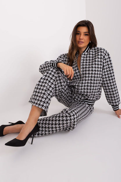 L`ensemble model 192535 Lakerta - Nainette.fr