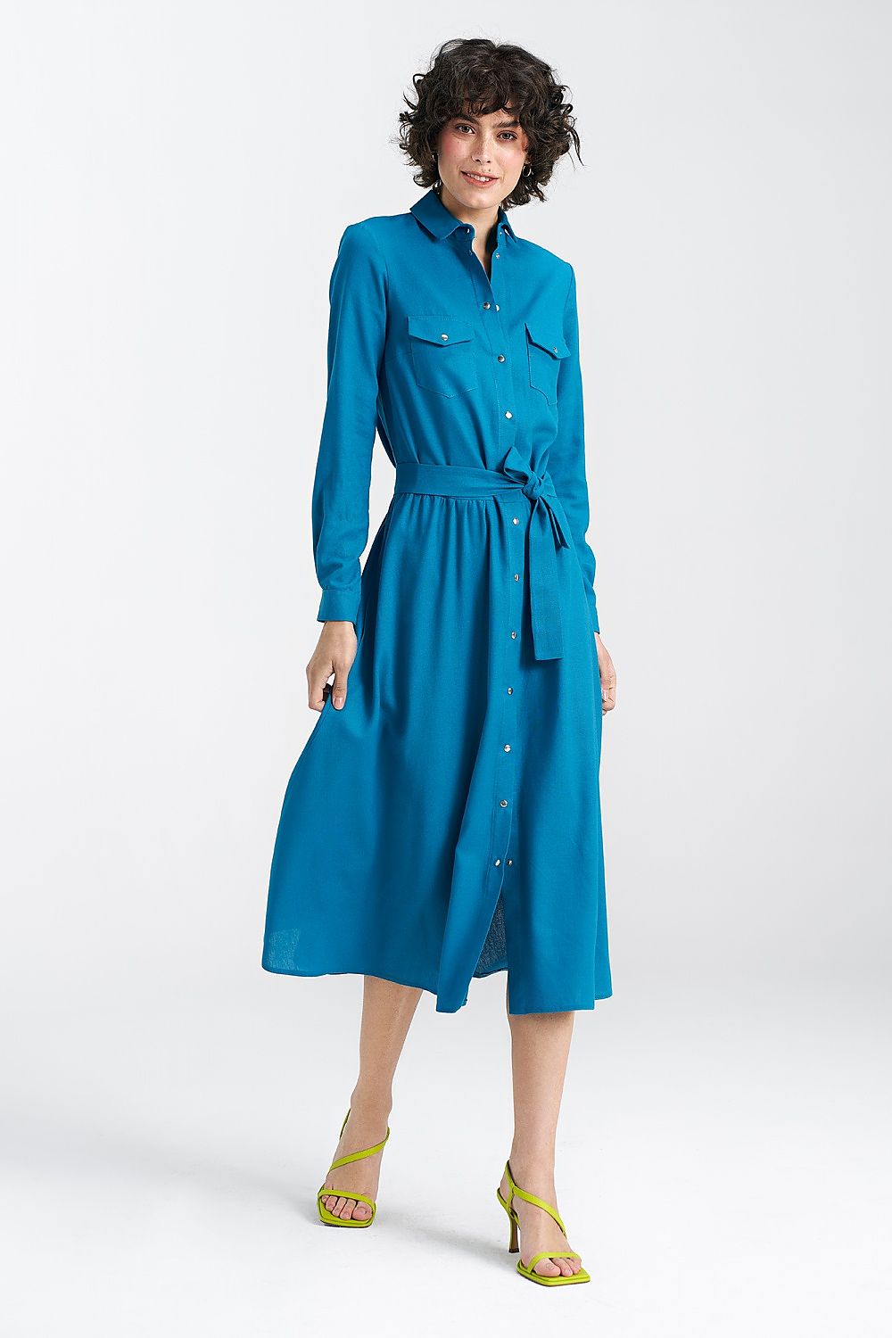  Robe de jour model 195176 Nife 