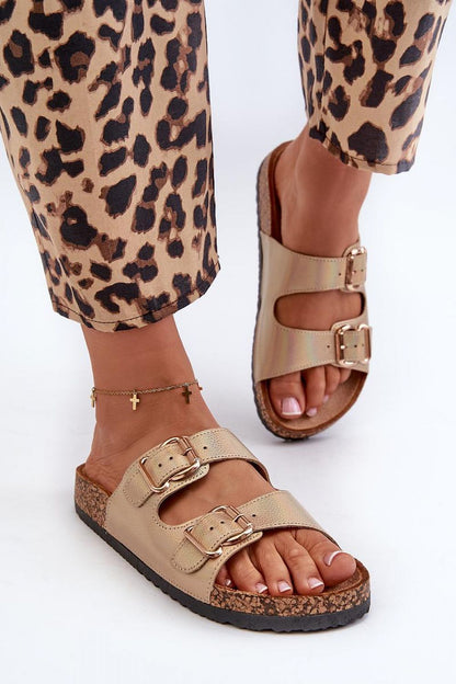  Clacquettes model 198186 Step in style 