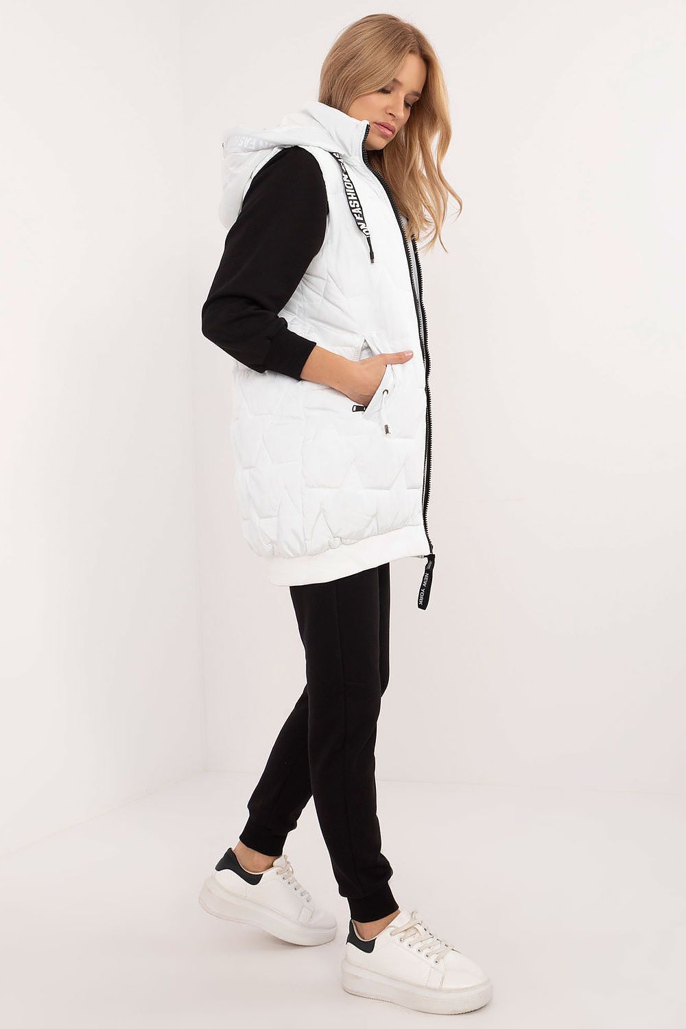 Gilet model 200965 Factory Price - Nainette.fr
