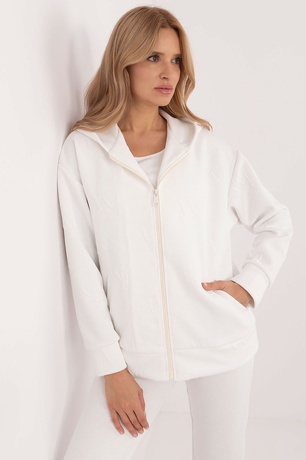 Sweatshirt model 202930 Lakerta - Nainette.fr
