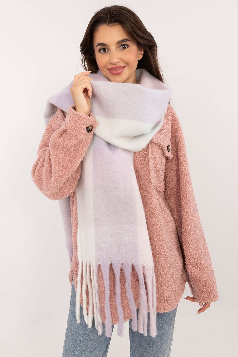  Châle model 203177 AT 