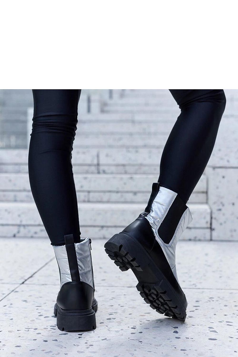  Bottes model 205110 Solea 