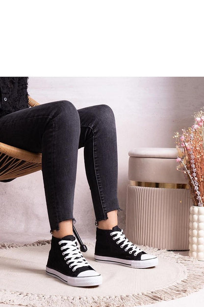  Baskets model 207206 Solea 