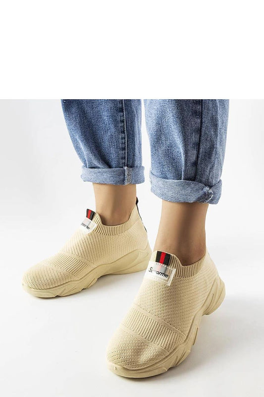 Chaussures de sport model 207787 Solea - Nainette.fr