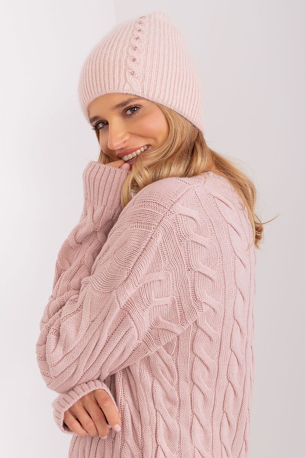  Bonnet model 208253 AT 