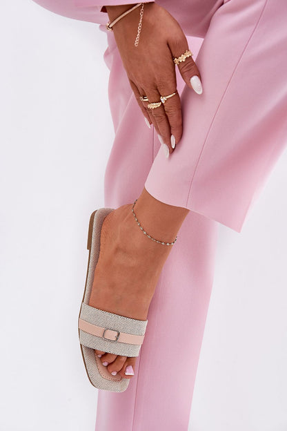  Clacquettes model 211699 Step in style 