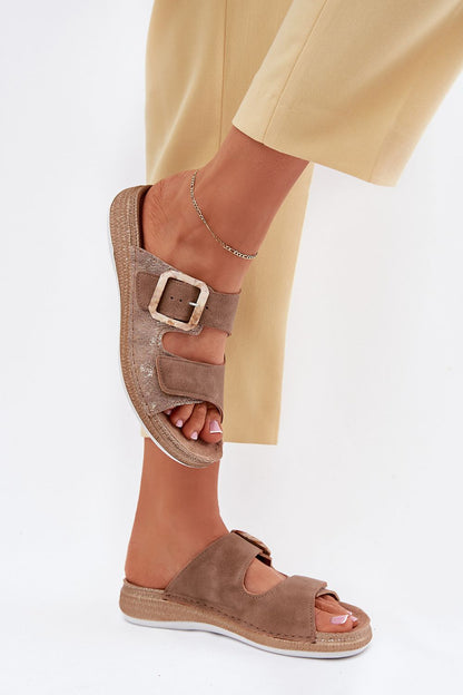  Clacquettes model 214739 Step in style 