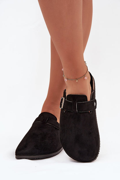  Clacquettes model 216432 Step in style 