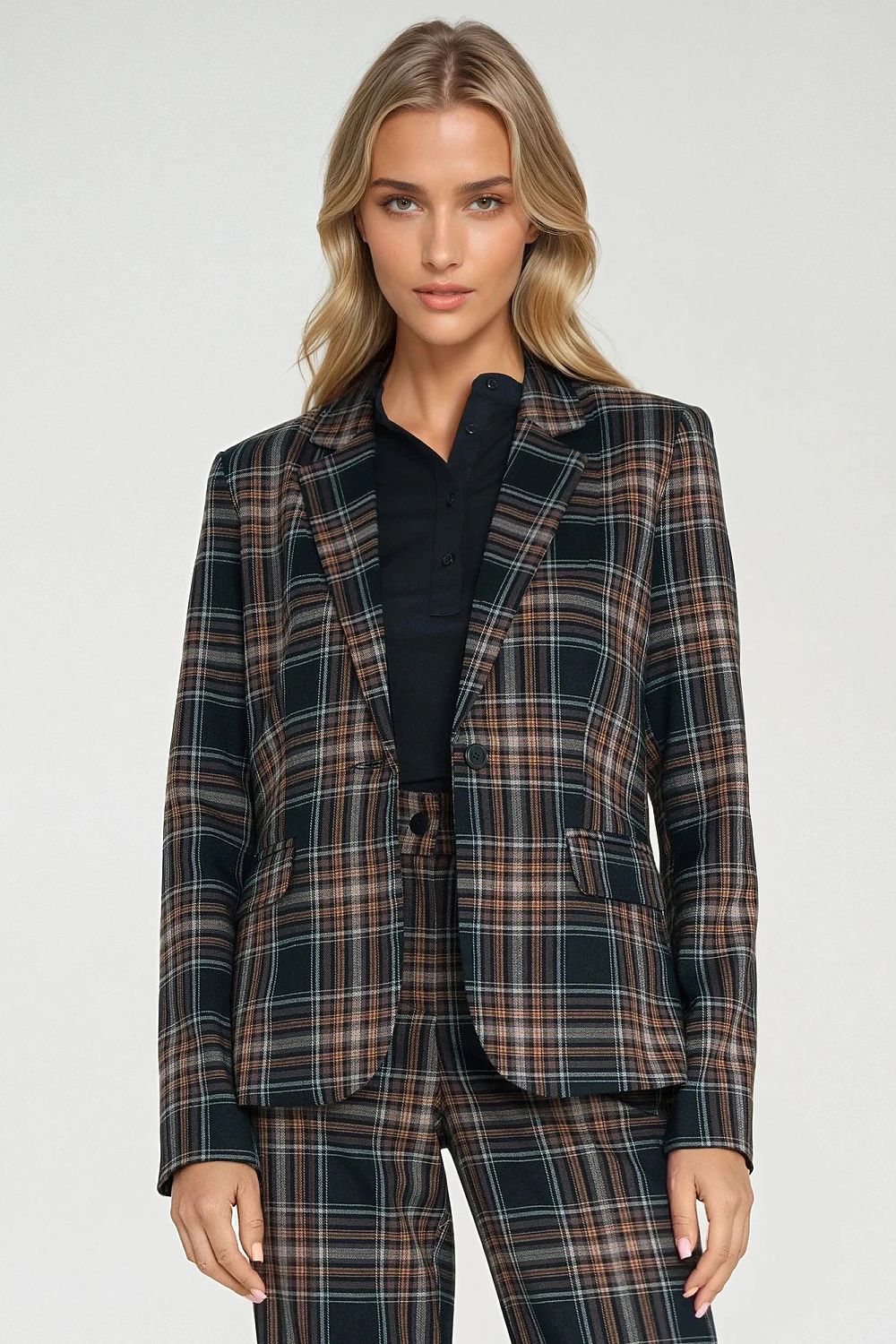  Blazer femme model 218891 Nife 