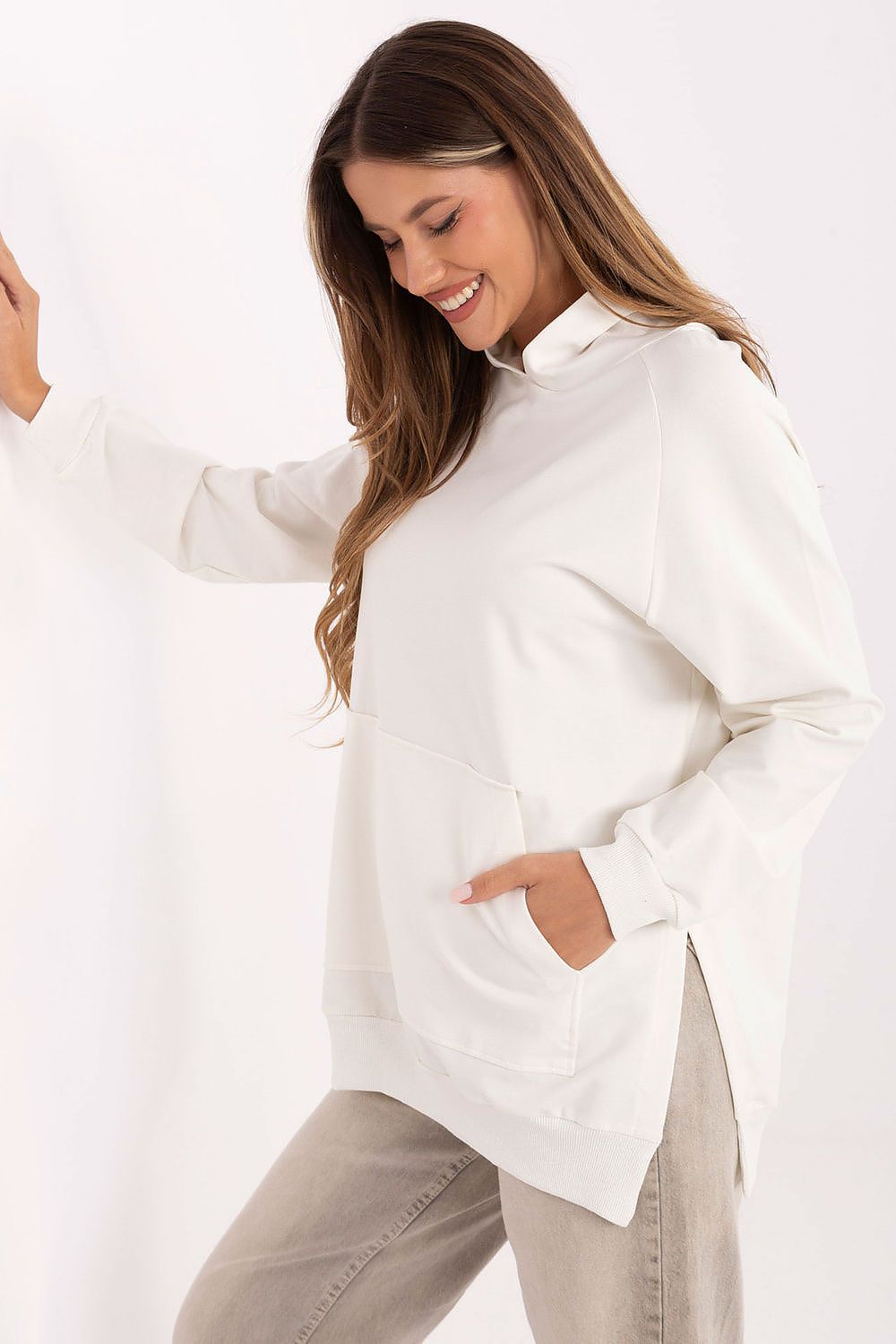 Sweatshirt model 218620 Relevance - Nainette.fr