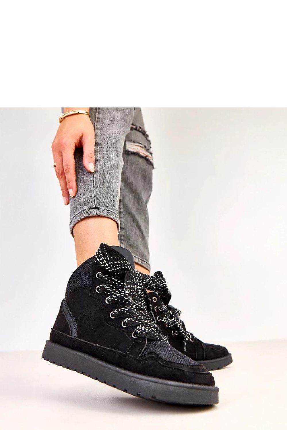 Chaussures de sport model 219666 Solea - Nainette.fr