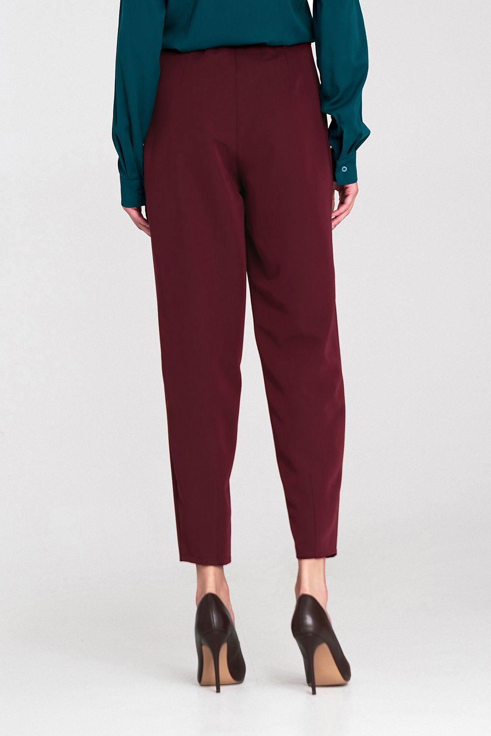  Pantalon femme model 219765 Nife 