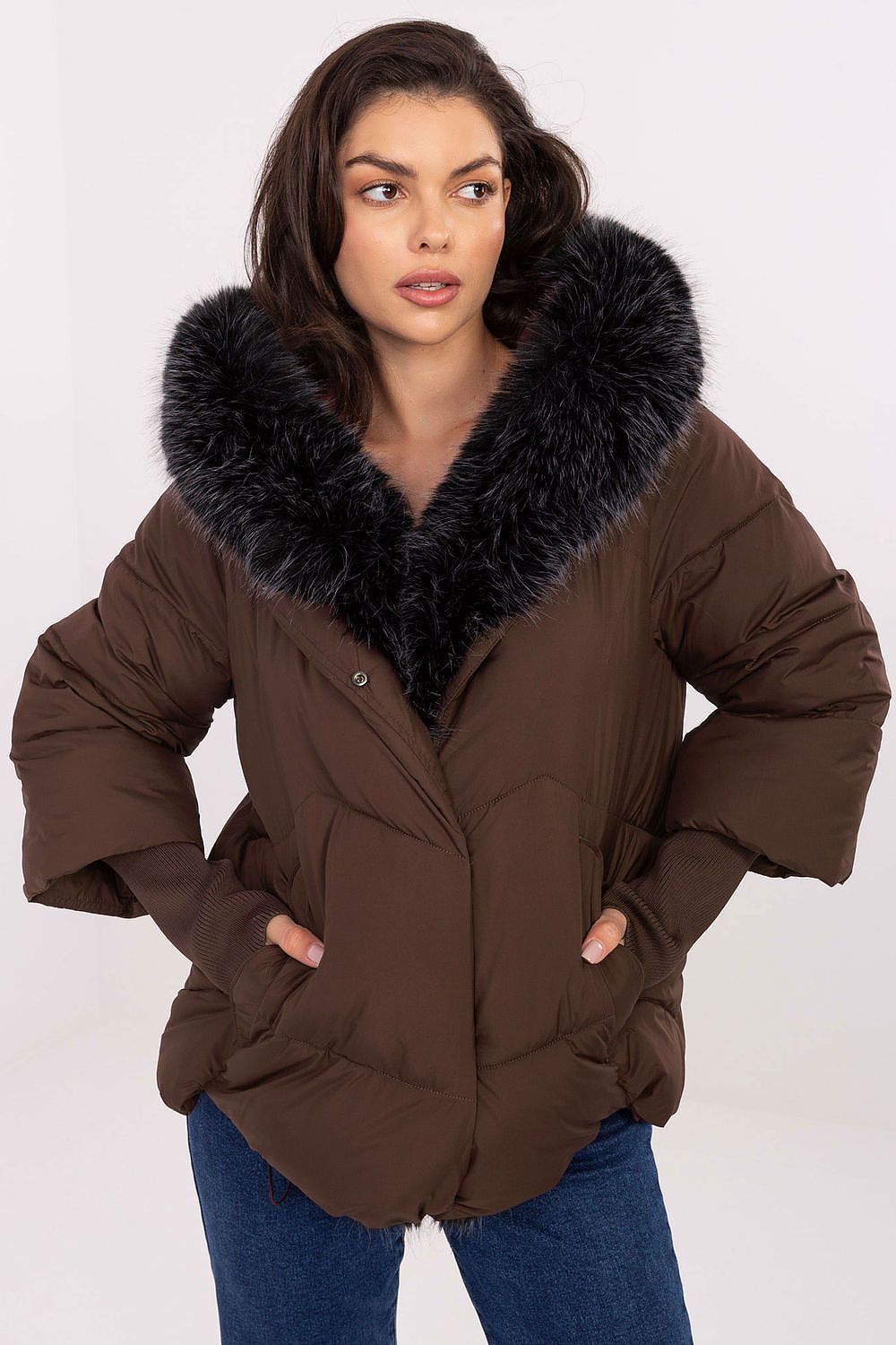  Veste model 220649 MBM 