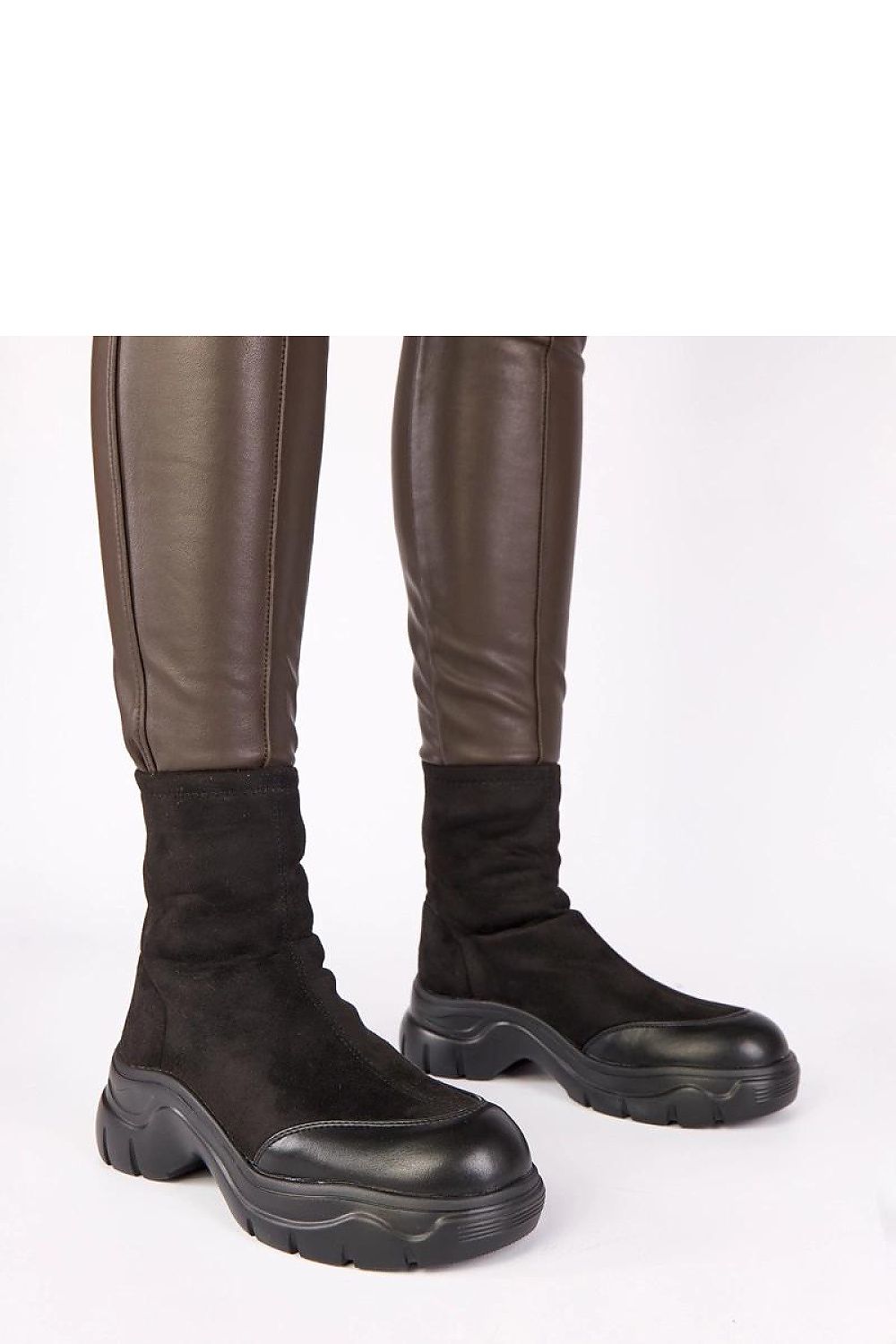  Bottes model 221672 Solea 