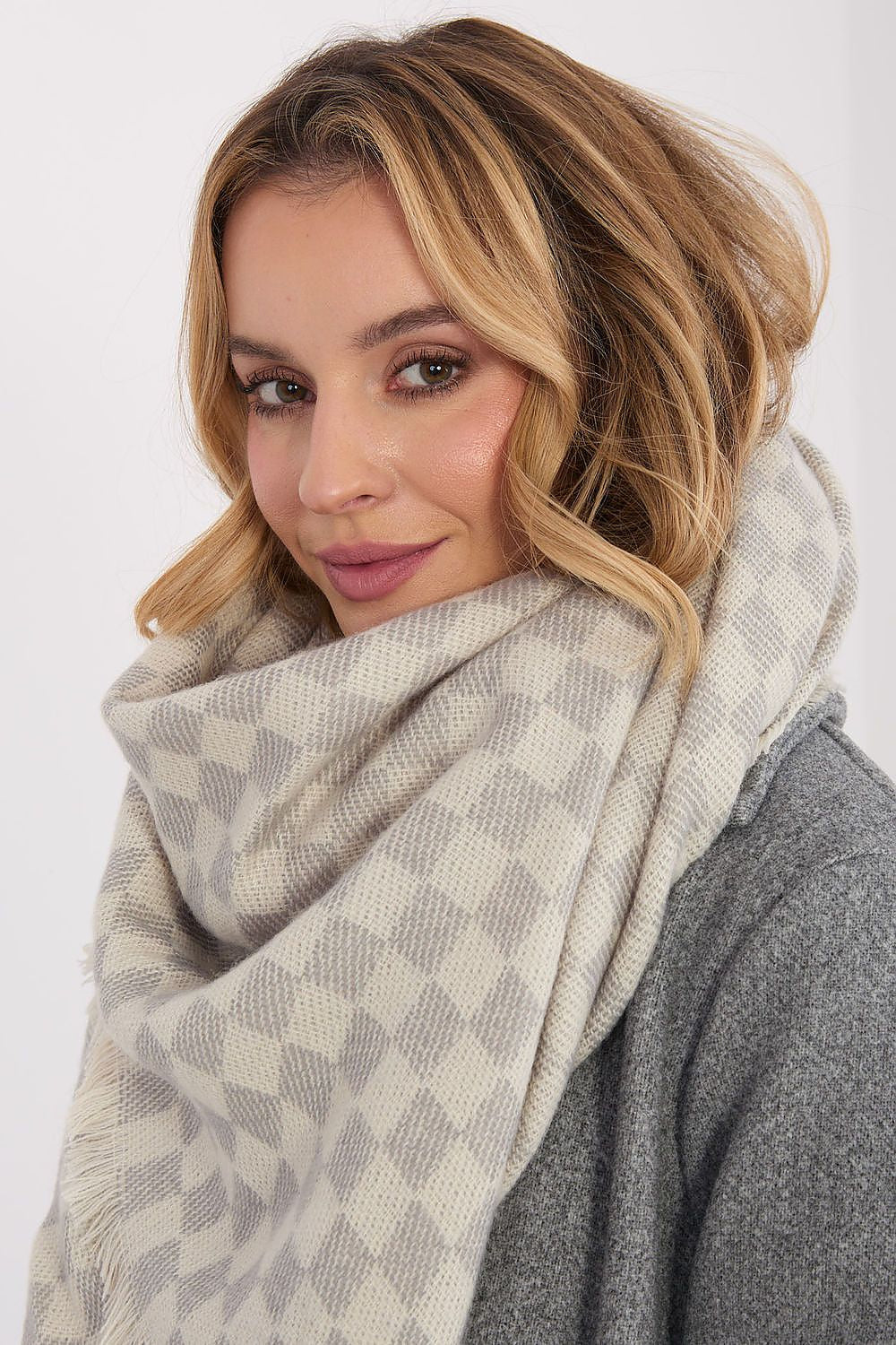  Châle model 222302 AT 