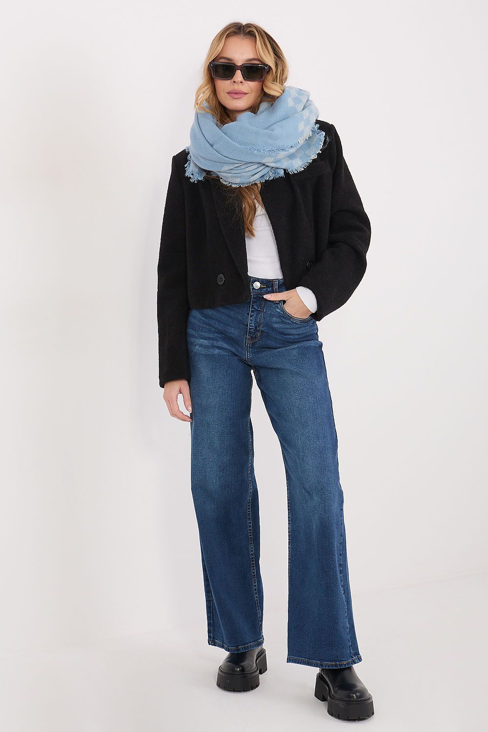  Châle model 222306 AT 