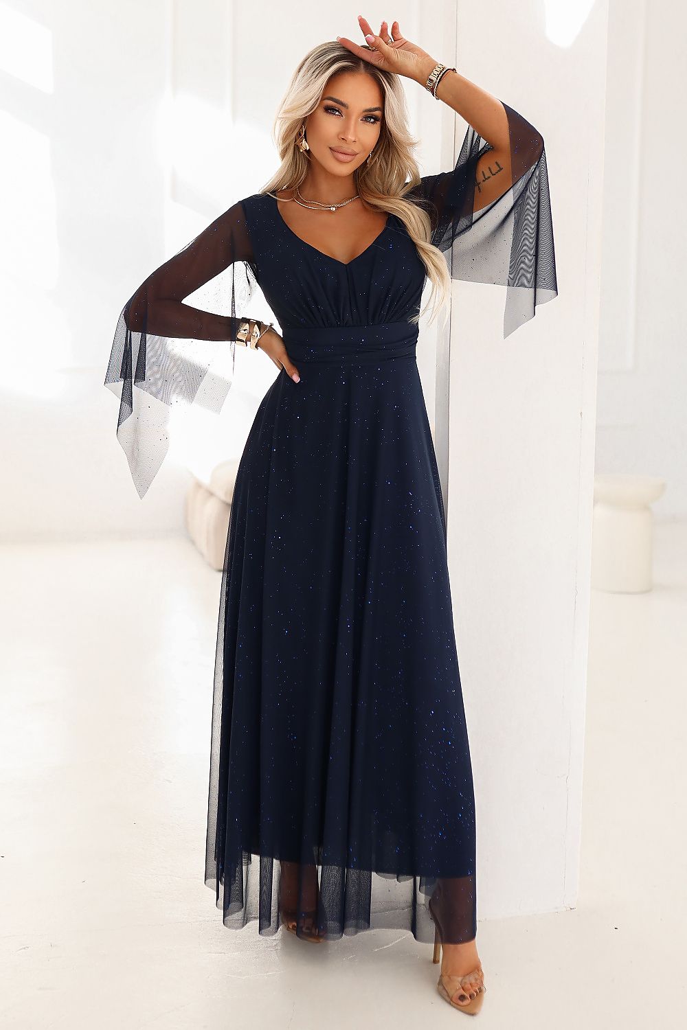  Robe longue model 222463 Numoco 