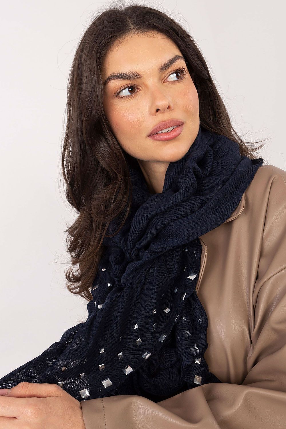 Foulard model 223045 AT - Nainette.fr