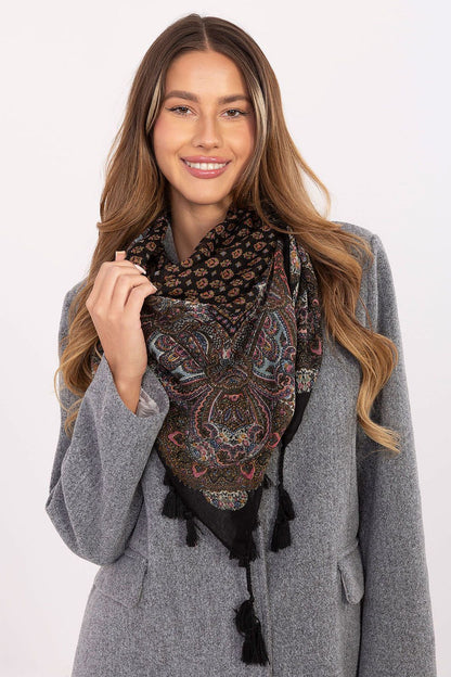 Foulard model 223051 AT - Nainette.fr