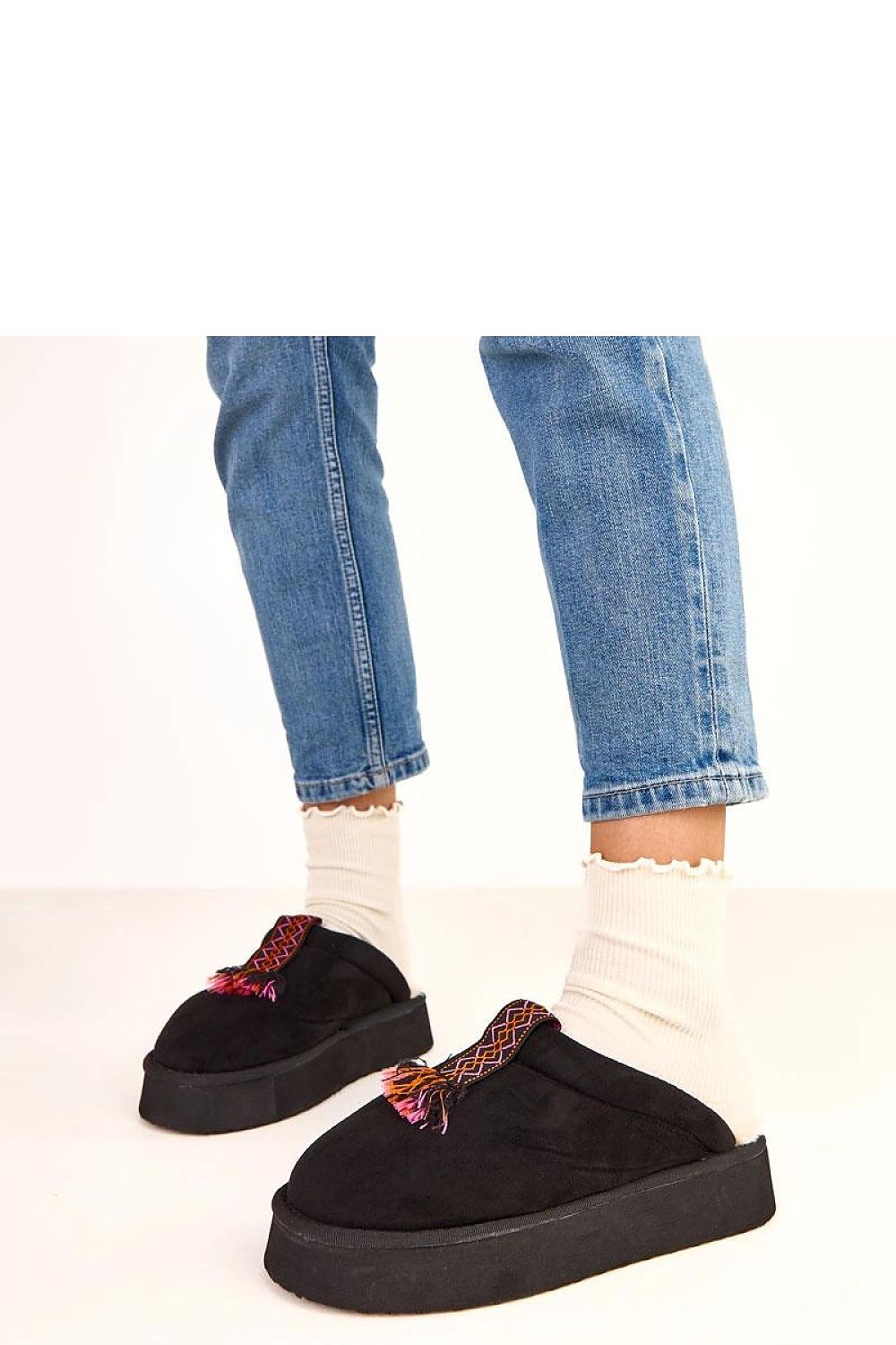 Pantoufles model 223116 Solea - Nainette.fr