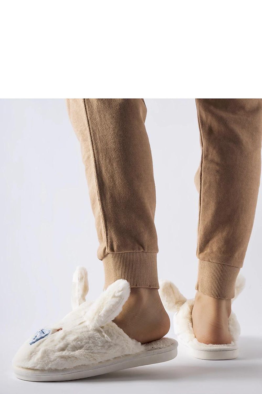 Pantoufles model 223126 Solea - Nainette.fr