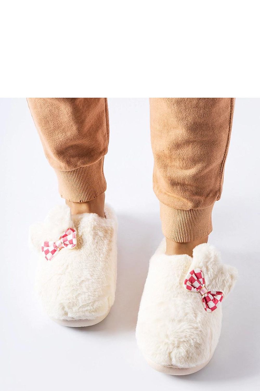 Pantoufles model 223132 Solea - Nainette.fr