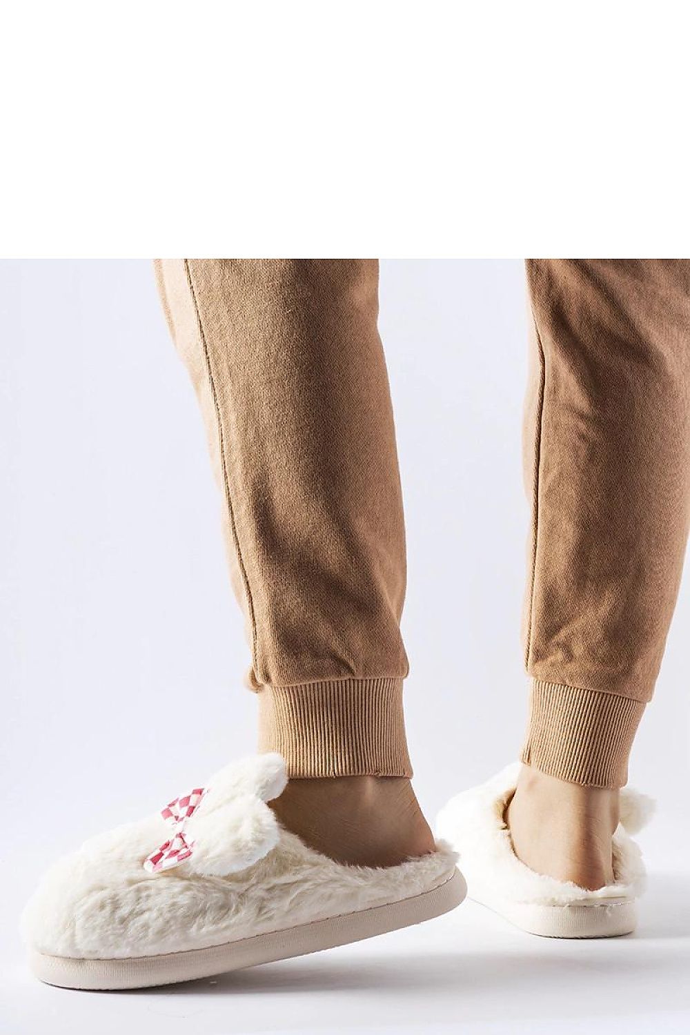 Pantoufles model 223132 Solea - Nainette.fr