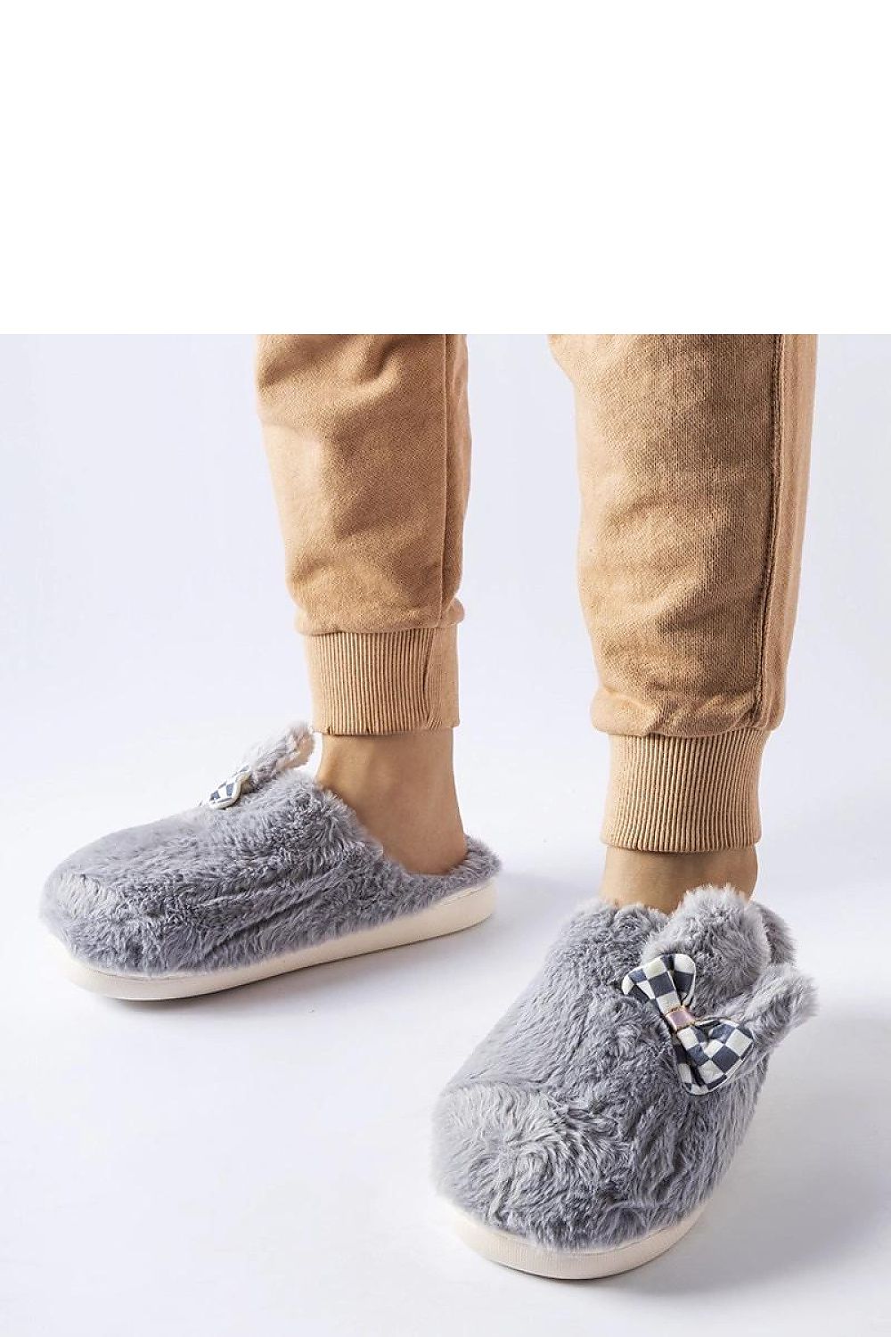 Pantoufles model 223132 Solea - Nainette.fr