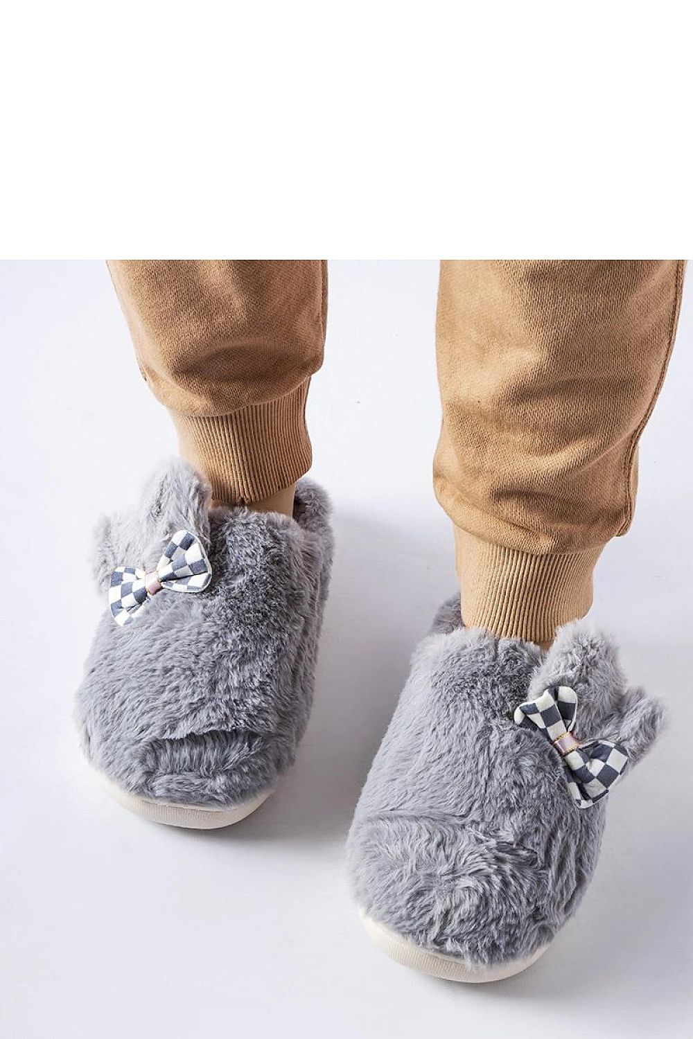 Pantoufles model 223132 Solea - Nainette.fr