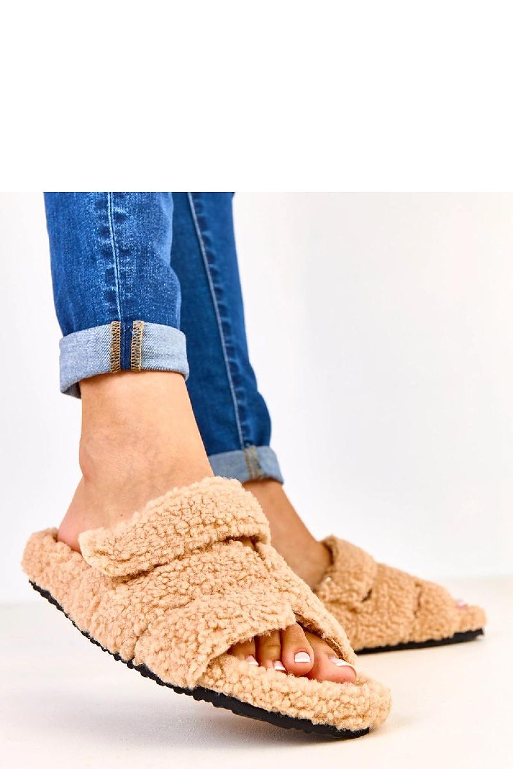 Pantoufles model 223135 Solea - Nainette.fr