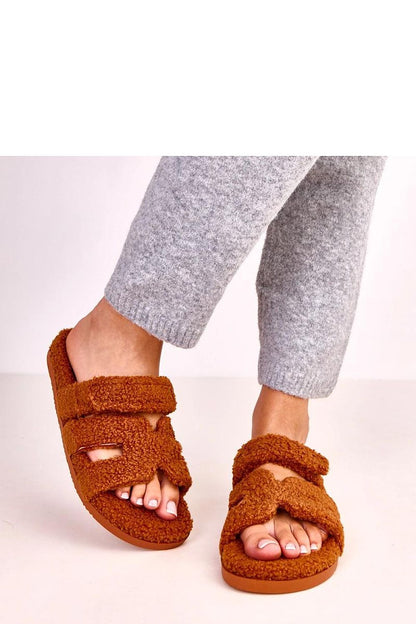 Pantoufles model 223137 Solea - Nainette.fr