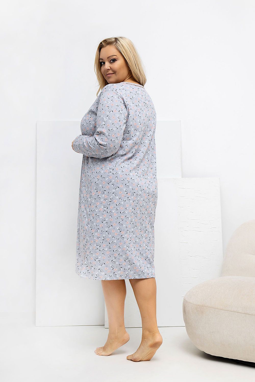 Chemise de nuit Plus Size model 223307 Forever Pink - Nainette.fr