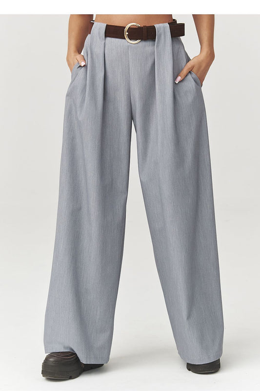  Pantalon femme model 223362 Makadamia 