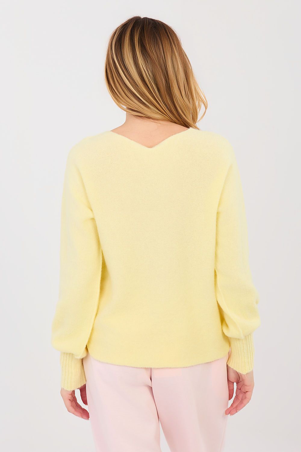  Chandail model 223901 Italy Moda 