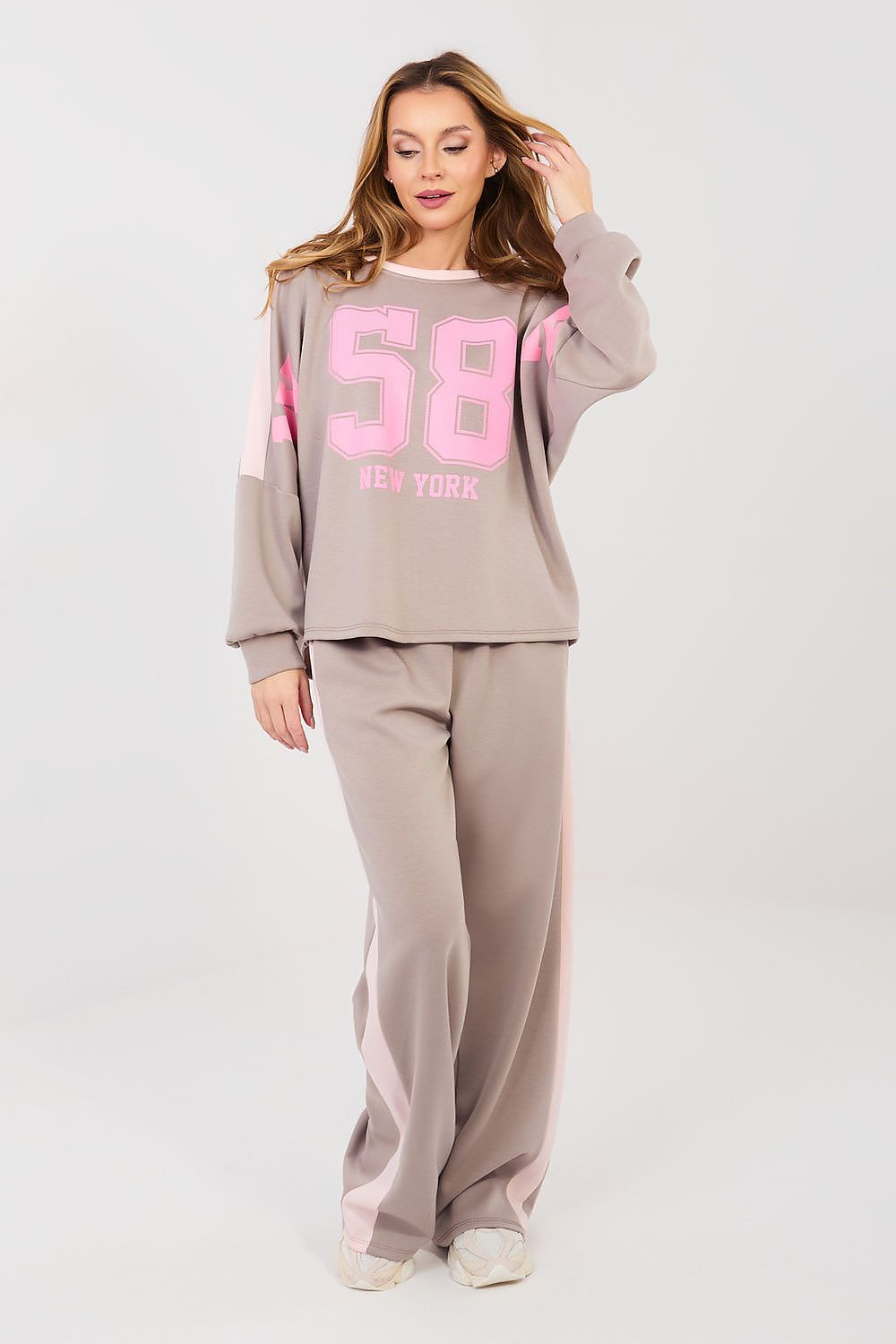  L`ensemble model 223959 Rue Paris 