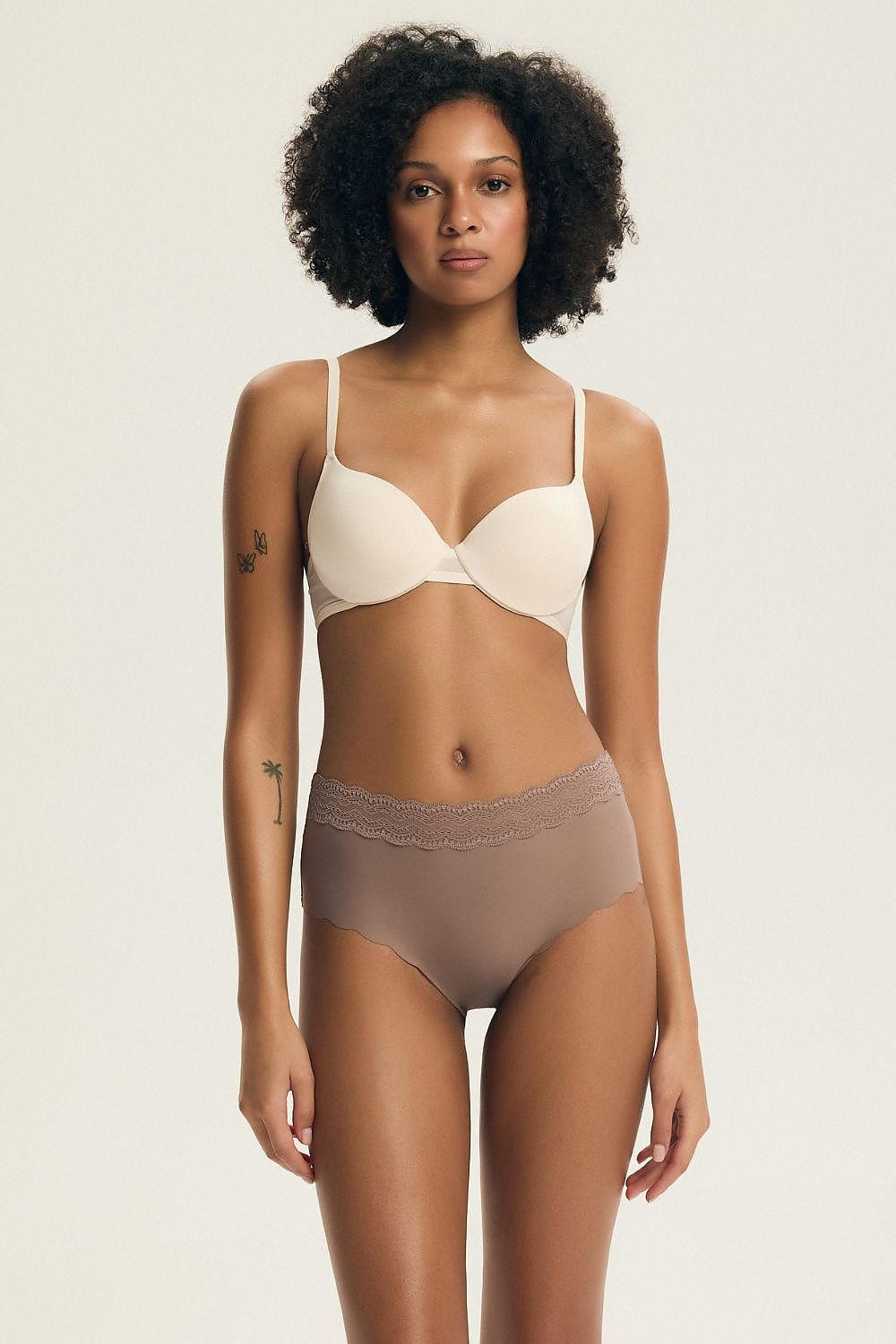  L`ensemble model 223980 Henderson 