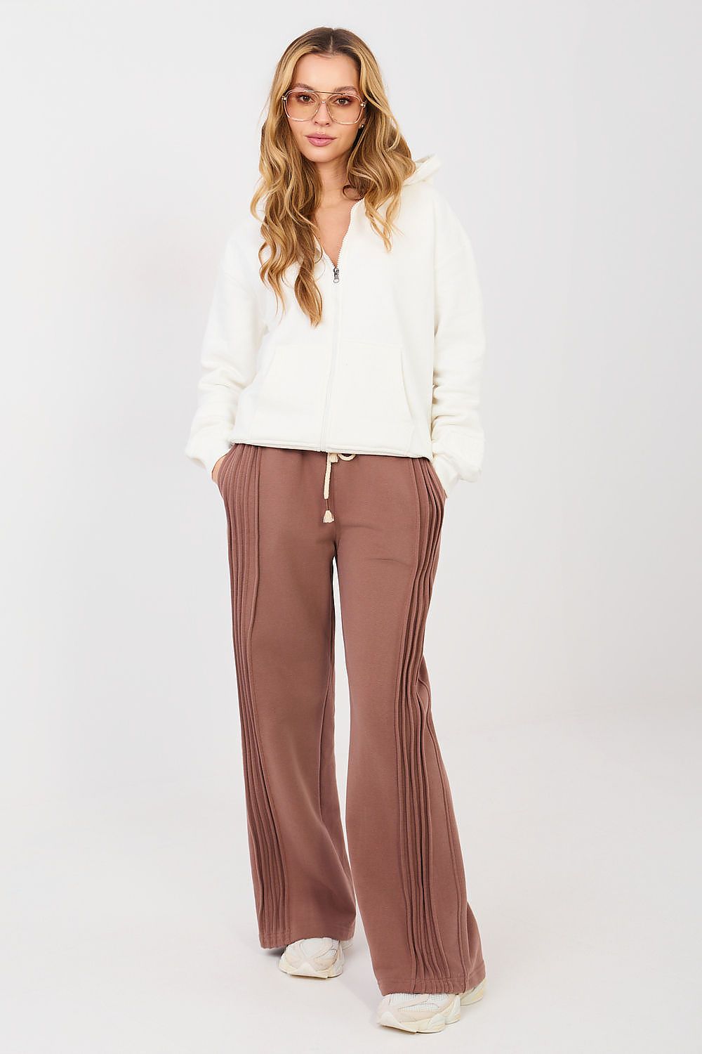  Pantalon survêtement model 224123 Factory Price 