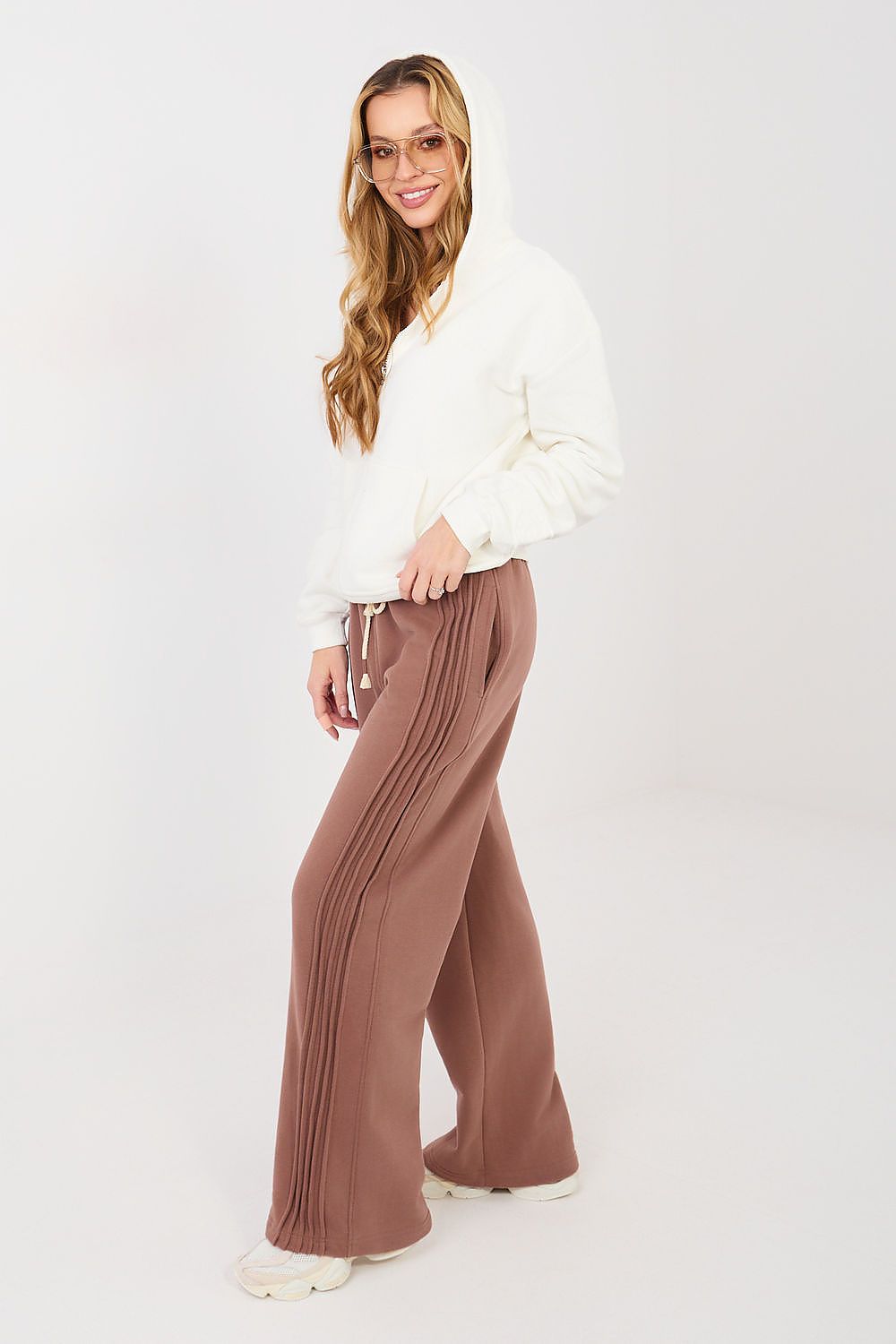  Pantalon survêtement model 224123 Factory Price 