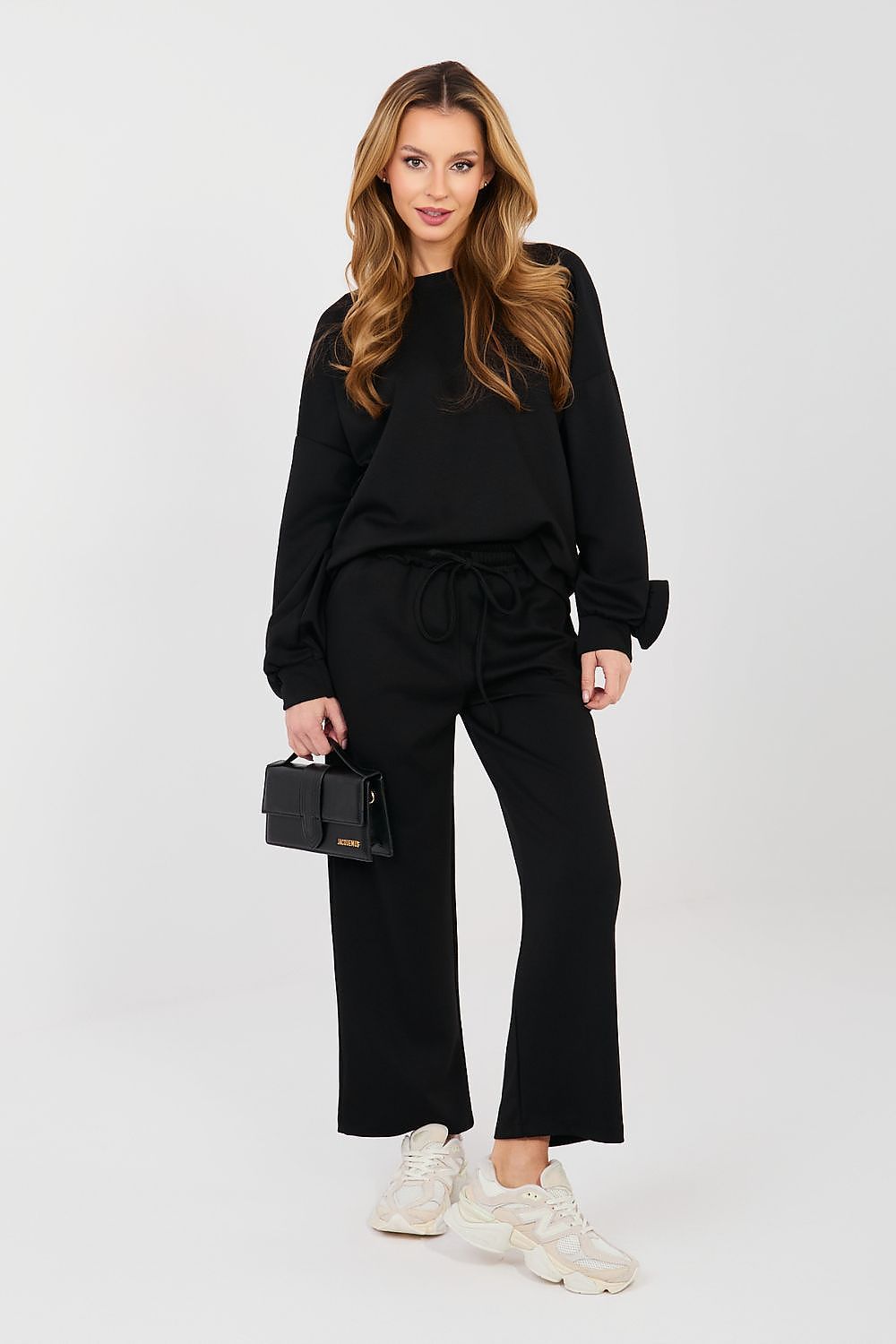  L`ensemble model 224209 Italy Moda 